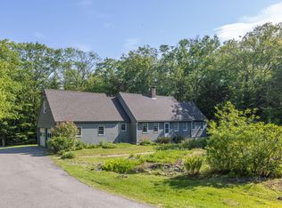 13 Alexander Dr, Rockport, ME 04856