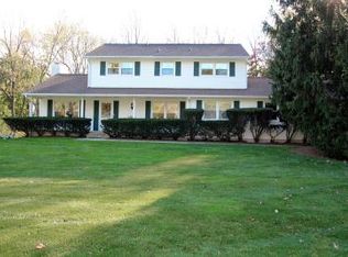 16 Meadowbrook Rd, Flemington, NJ 08822