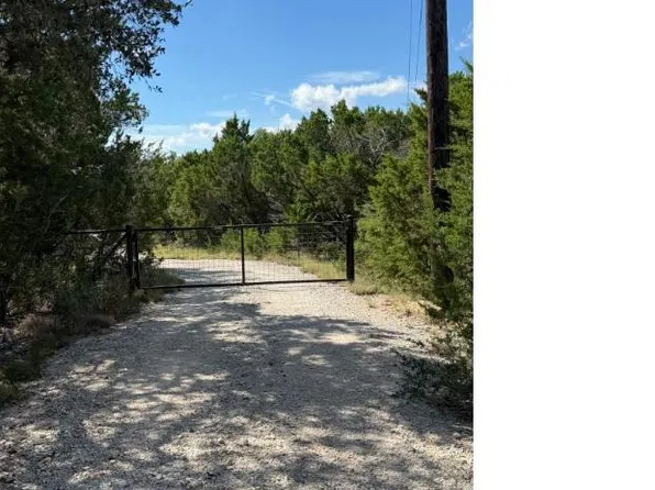 210 Ghost Dancer, Fischer, TX 78623