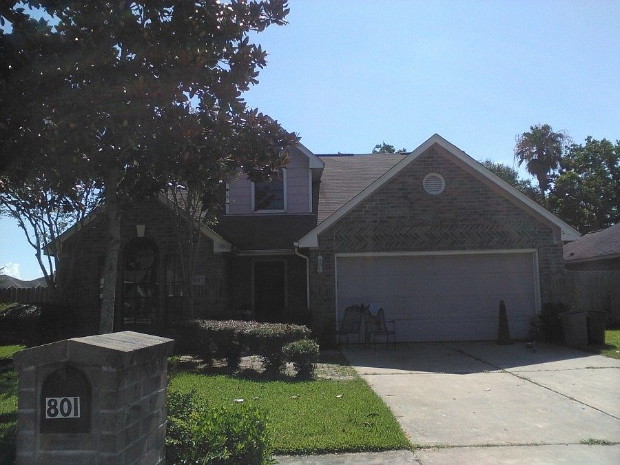 1st image of 801 Hartman Dr