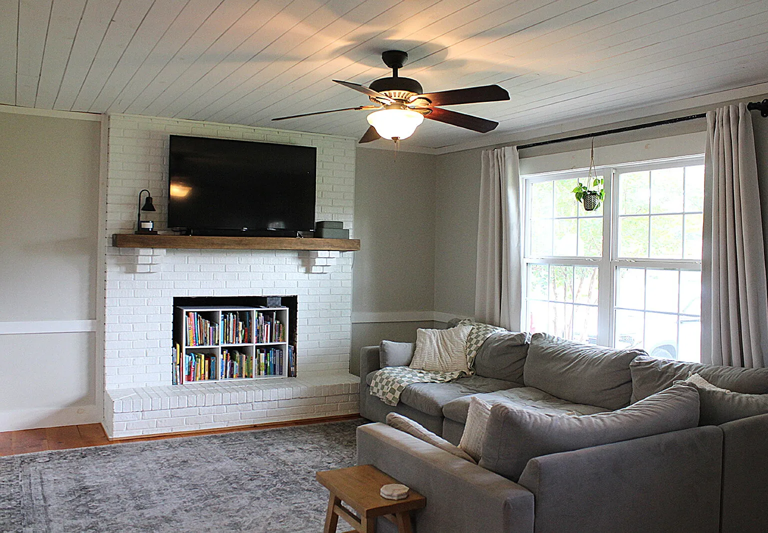 3 bed, 2.0 bath, $1,800 — Photo 2