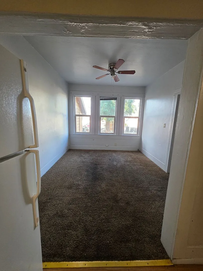Fourth Avenue Six-Plex — Photo 3