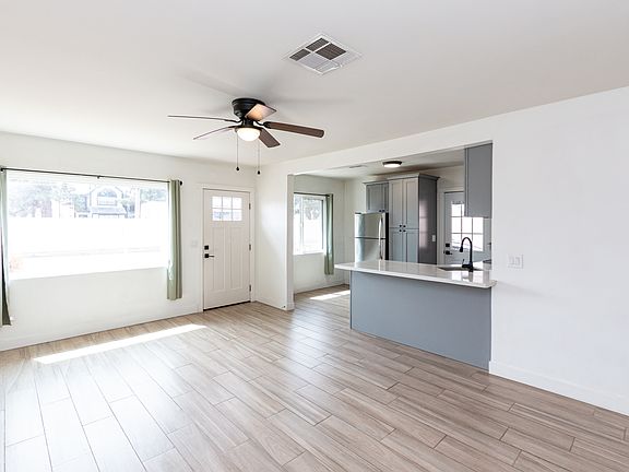 Kathleen-114 E Elliot Rd-2_03212025