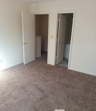 4th image of 2752 Tess Cir #3/3