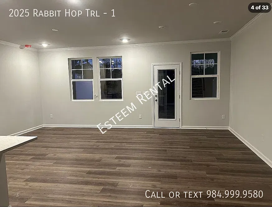 3 bed, 2.5 bath, 1859 sqft, $2,195 — Photo 4