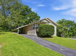 104 S Elm St, Granby, MO 64844
