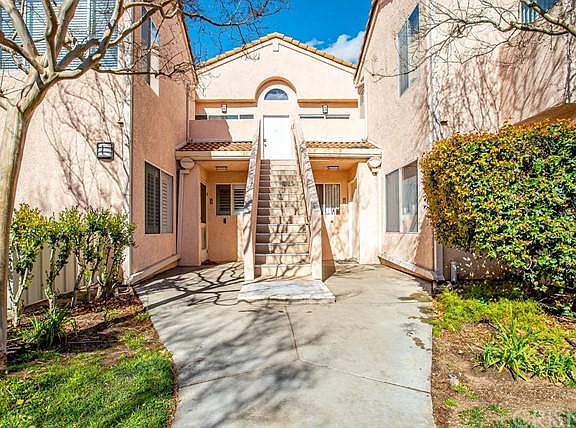 2nd image of 24491 Valle Del Oro Unit 203