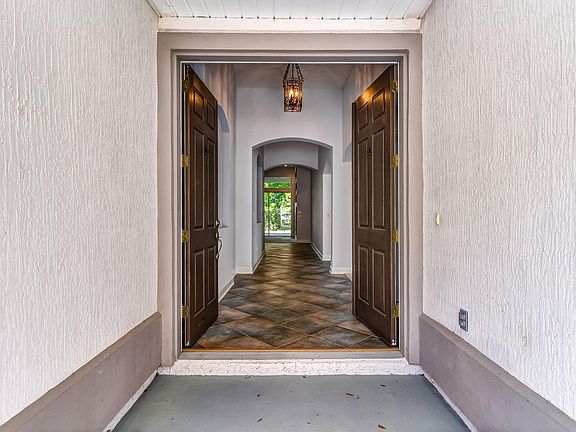 5th image of 85063 Amagansett Dr