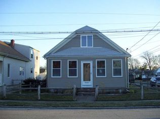 71 Packard St, Cranston, RI 02910