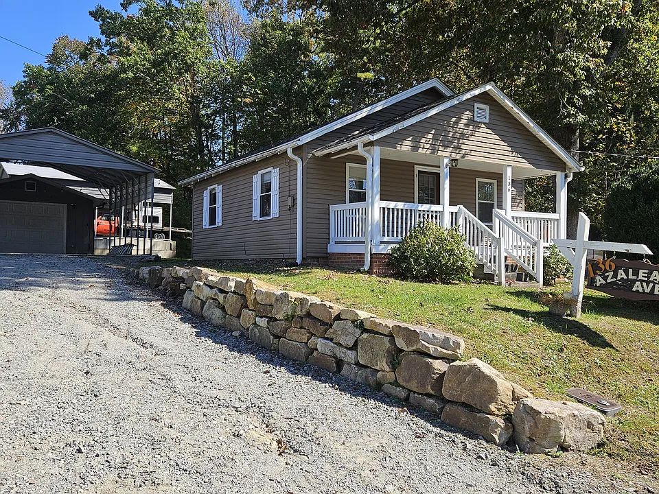 36 Azalea Ave