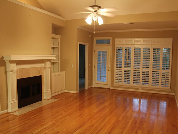 3rd image of 6147 Amber Brook Dr
