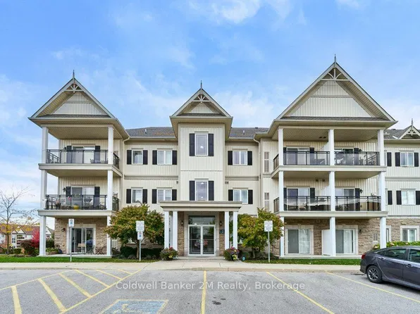 1 Sidney Ln #L06, Clarington, ON L1C 0N5
