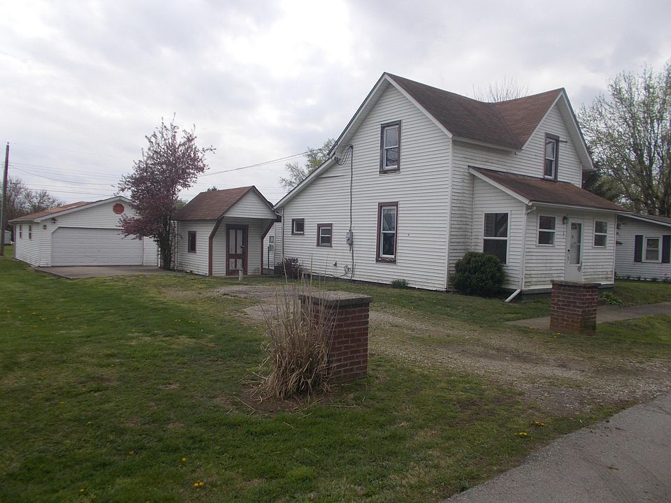 1st image of 165 E South St