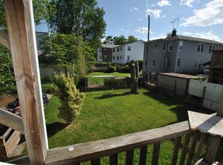 32 Dunbar St, Yonkers, NY 10710
