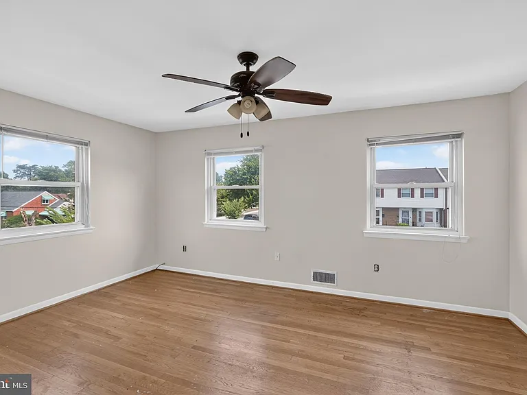 2931 Sunset Ln — Photo 21