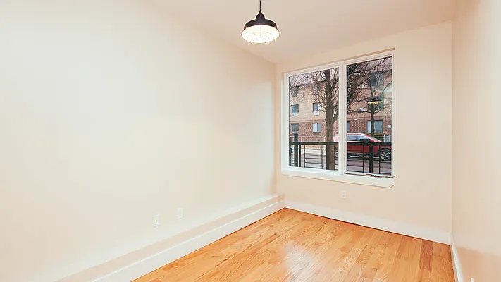 Rented by Nooklyn NYC LLC | media 3
