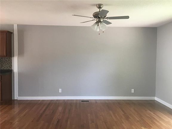 4th image of 2603 Evergreen Ln