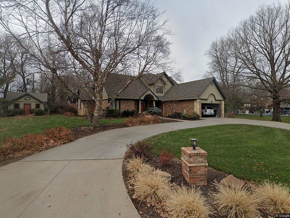 1st image of 9 Park View Rd