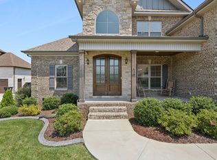 619 Chrisview Ct, Murfreesboro, TN 37130