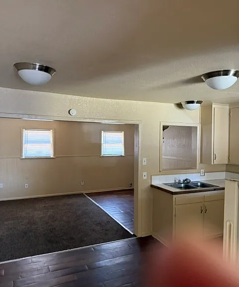 3837 Childress St — Photo 3