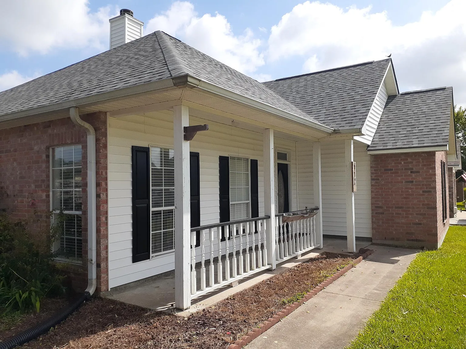 112 Pinnacle Dr — Photo 3