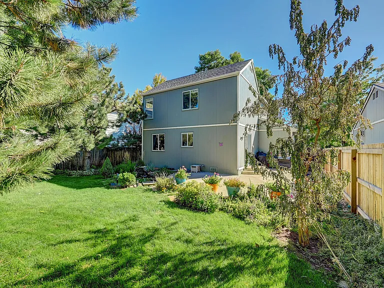 12737 W Aqueduct Dr — Photo 26