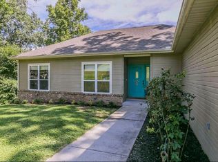 14 Attleborough Ln, Bella Vista, AR 72714