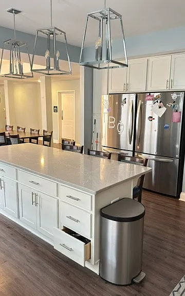 1601 W Kilbourn Ave #1-20 — Photo 17