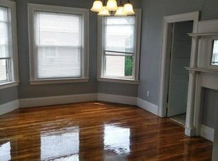 26 Chestnut Ave #1, Cranston, RI 02910