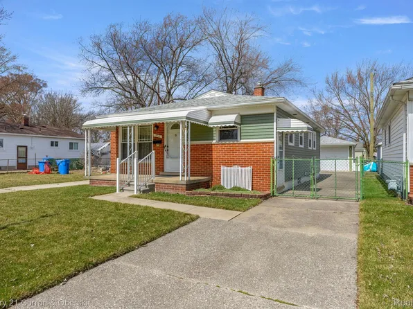 18712 Powers Ave, Dearborn Heights, MI 48125