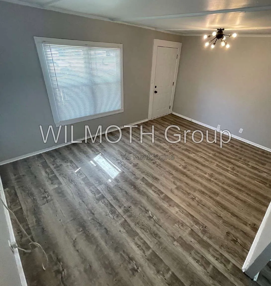 2 bed, 1.0 bath, 725 sqft, $1,075 — Photo 4