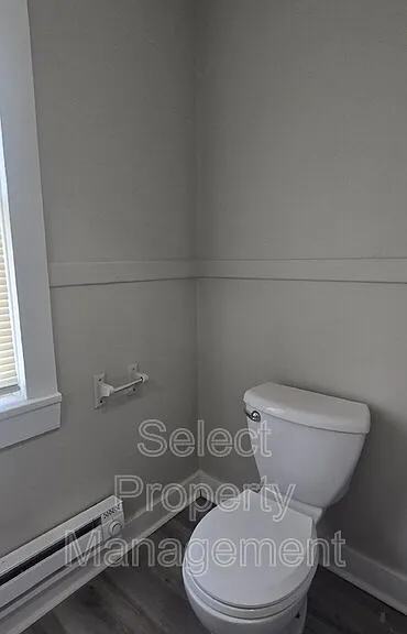 1235 Huestis Ave #B — Photo 15