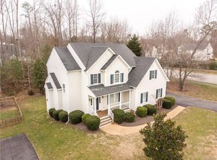 8800 Hollow Oak Dr, Midlothian, VA 23112