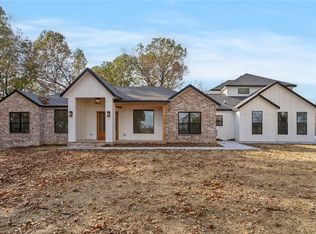 3335 S Barrington Rd, Fayetteville, AR 72704