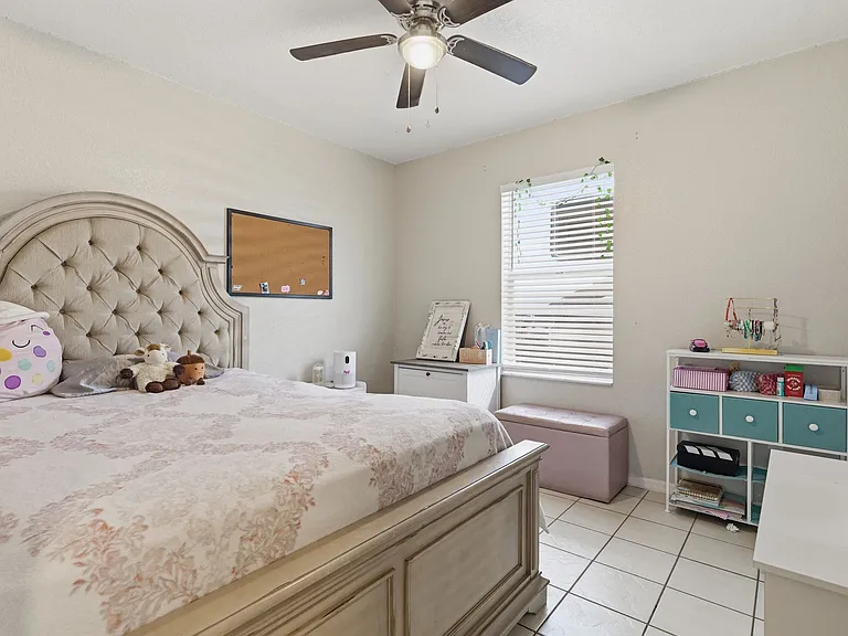 5940 Meadowlane St #5940 — Photo 7