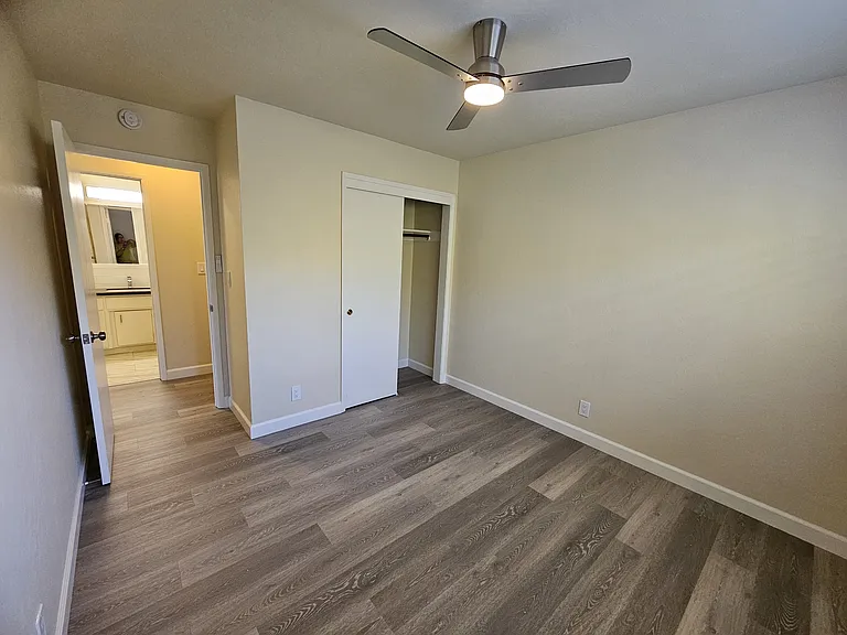 1240 Klee Ct — Photo 16
