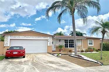 Home For Sale In Oriole Margate