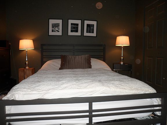 3rd image of 340 W Superior St #3-20