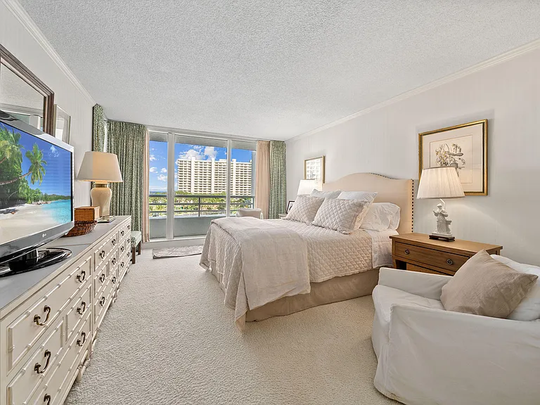 4201 N Ocean Blvd #508 — Photo 9