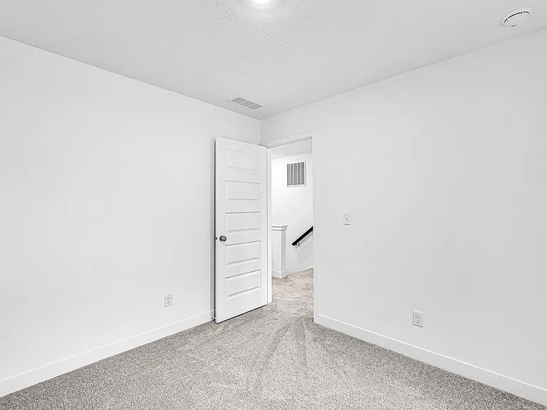 433 Monarch Ln — Photo 22