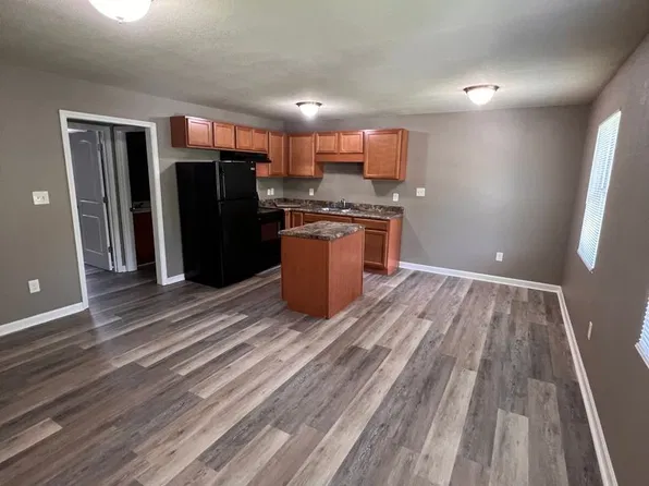 Evergreen Apartments