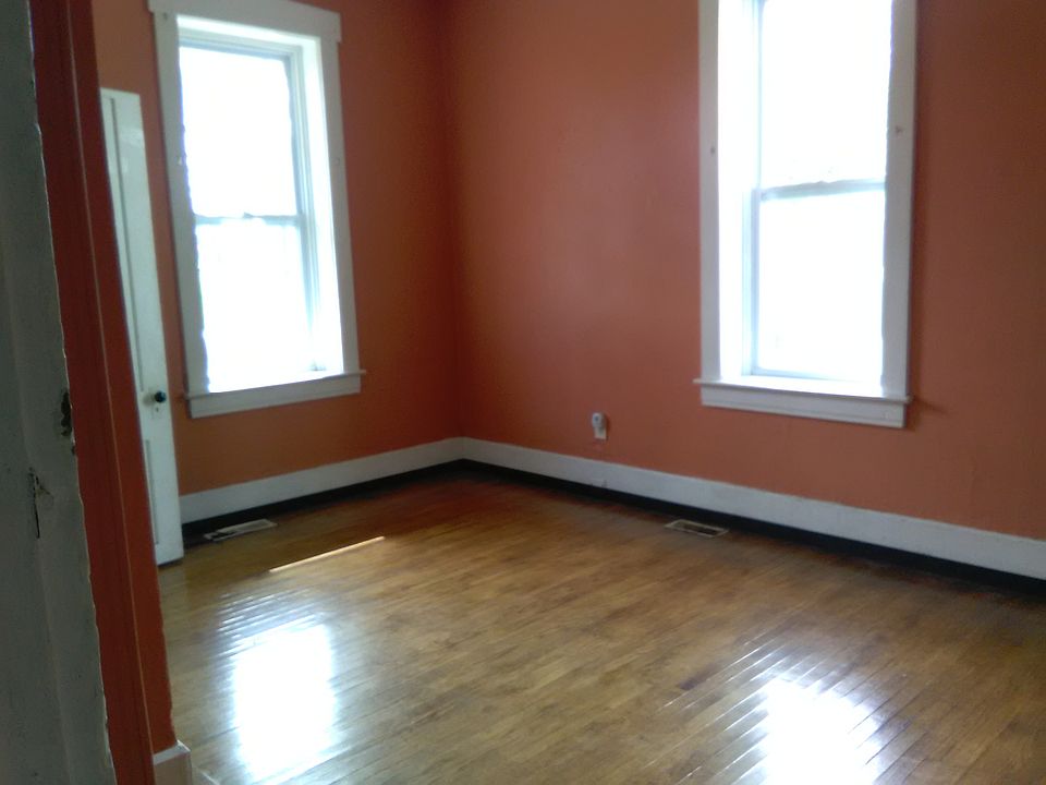 1st image of 3510 Orchard Ave
