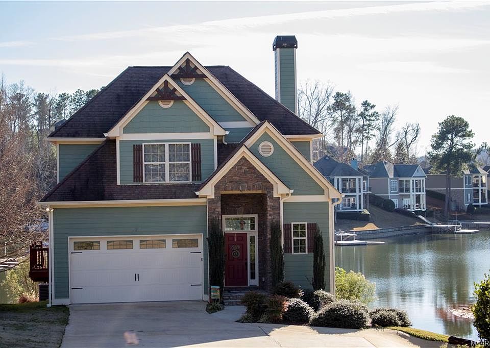 1st image of 120 Mackenzie Way