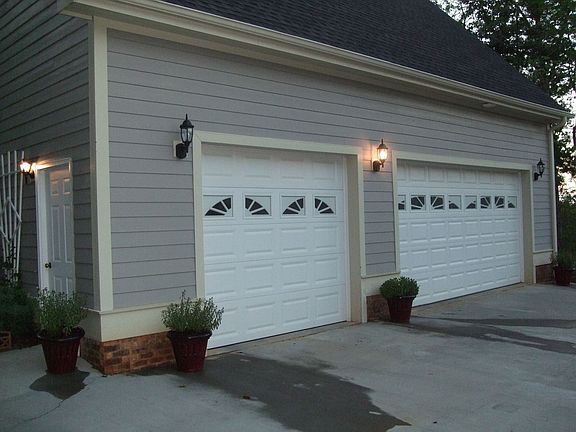 3 Car Side Entrance Garage