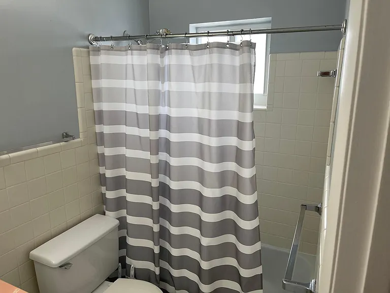 1818 Rodman St #2C — Photo 31
