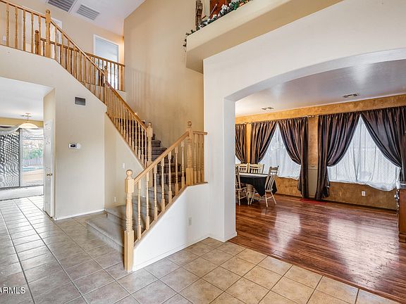 2nd image of 1517 E ELAINE Drive