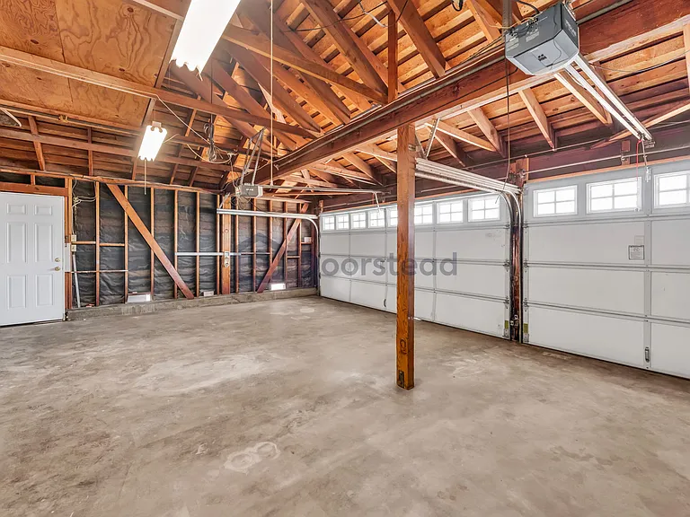 955 Fernrest Dr — Photo 31