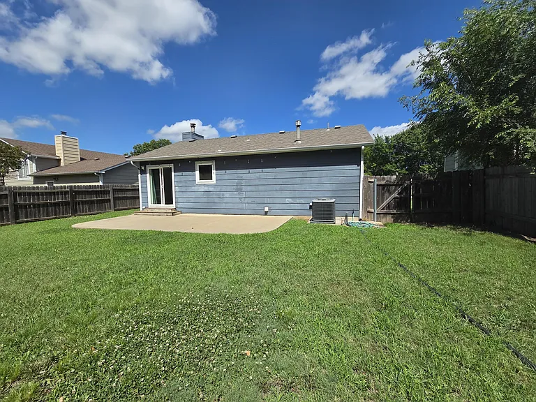 2509 N Old Manor Rd — Photo 13