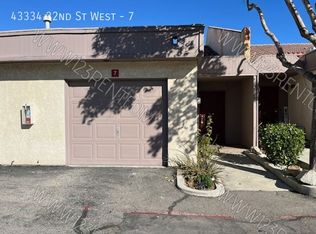 43334 32nd St W UNIT 7, Lancaster, CA 93536