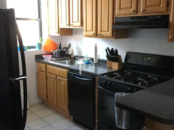 1942 Beacon St, Brighton, MA